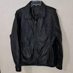 St. John's Bay Men's Size Large Leather Jacket Wuth Polyester Lining
